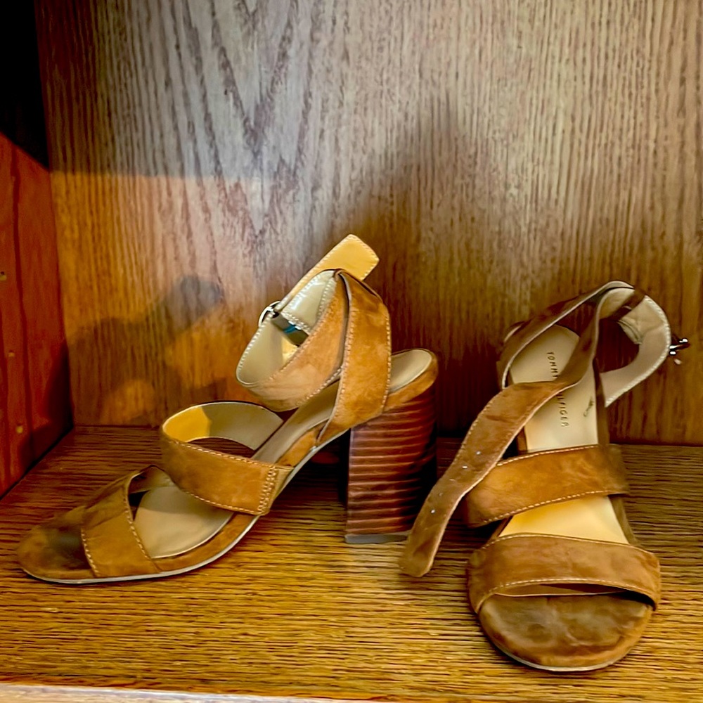 The perfect summery sandal heel by Tommy Hilfiger